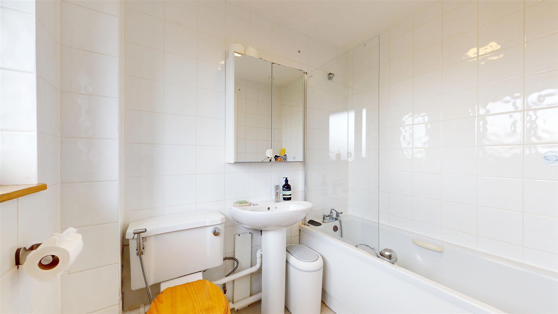 Brayton Court, Shenley Lodge, Milton Keynes